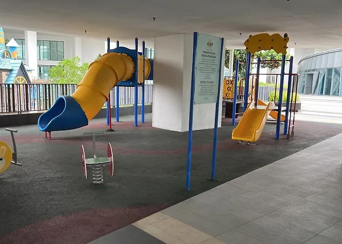 I-City Studio Wifi Free Movie Free Carpark