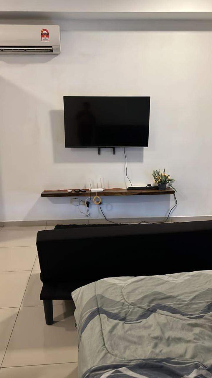 I-city Wifi Free Movie Free Carpark Apartment Shah Alam
